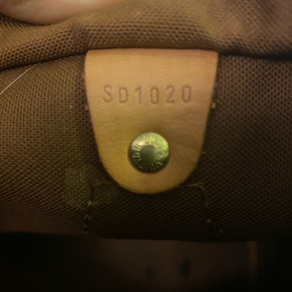 Louis Vuitton Speedy 30 - Picture 11 of 13